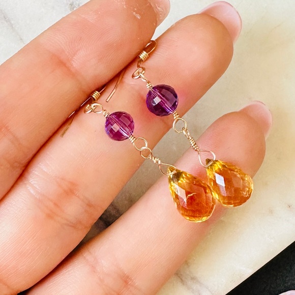 Citrine and Amethyst earrings in 14k gold - Picture 5 of 10